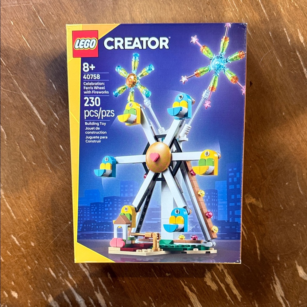 LEGO Creator Colorful Ferris Wheel Set